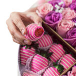 Tambor dividido de 3 partes de rosas y 1 de fresas - Image 2
